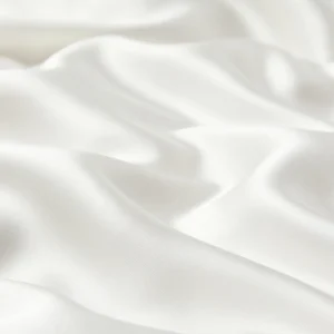 Sengetøj i hvid silke